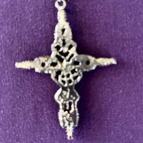 Oxidized Silver-Tone Tourquise-Look Embellishments Cross Necklace - Picture 5 of 5